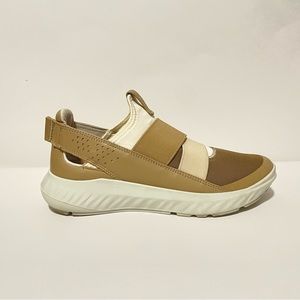 Ecco Sneakers Womens 6.5 Shock Thru ST.1 Lite 37 Athleisure Beige Slip On Shoes